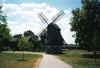 windmill.jpg (27344 bytes)